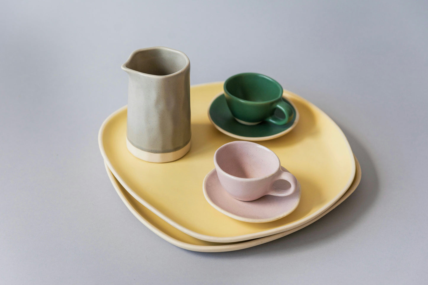 Elegant Cups & Tray Set — Perfect for Home & Gifting